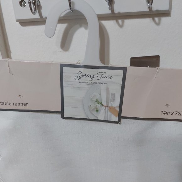 Spring Time Designer Tabletop Fashion Table Runner 14x72 Spr Hydrangea - Picture 8 of 11